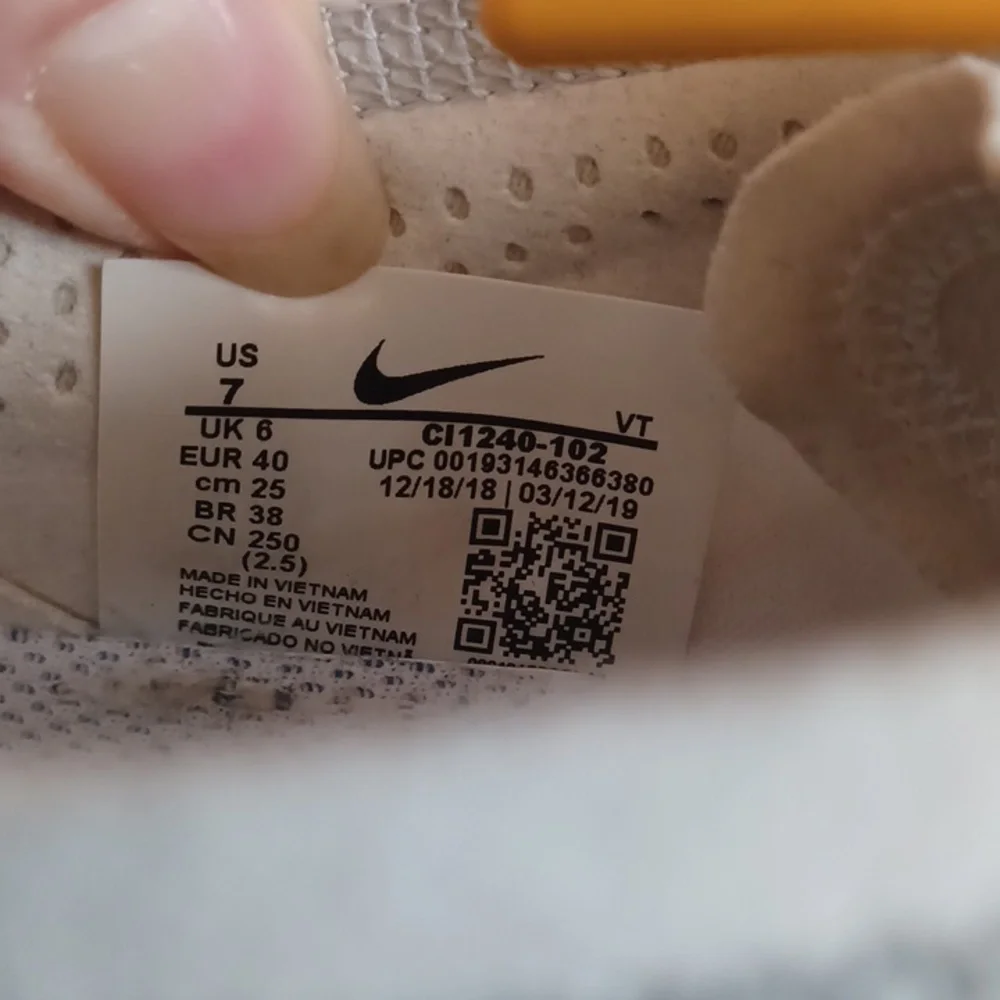 Nike Air VaporMax 2019 SE - Size 7 - Picture 12 of 12